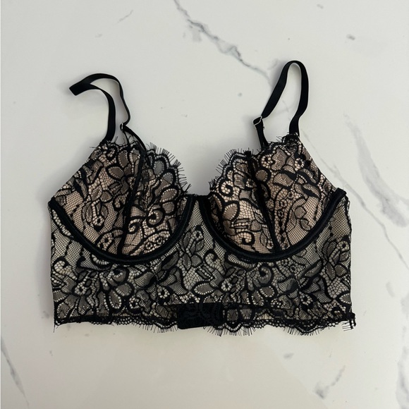 Lace bustier corset bundle - Picture 2 of 7